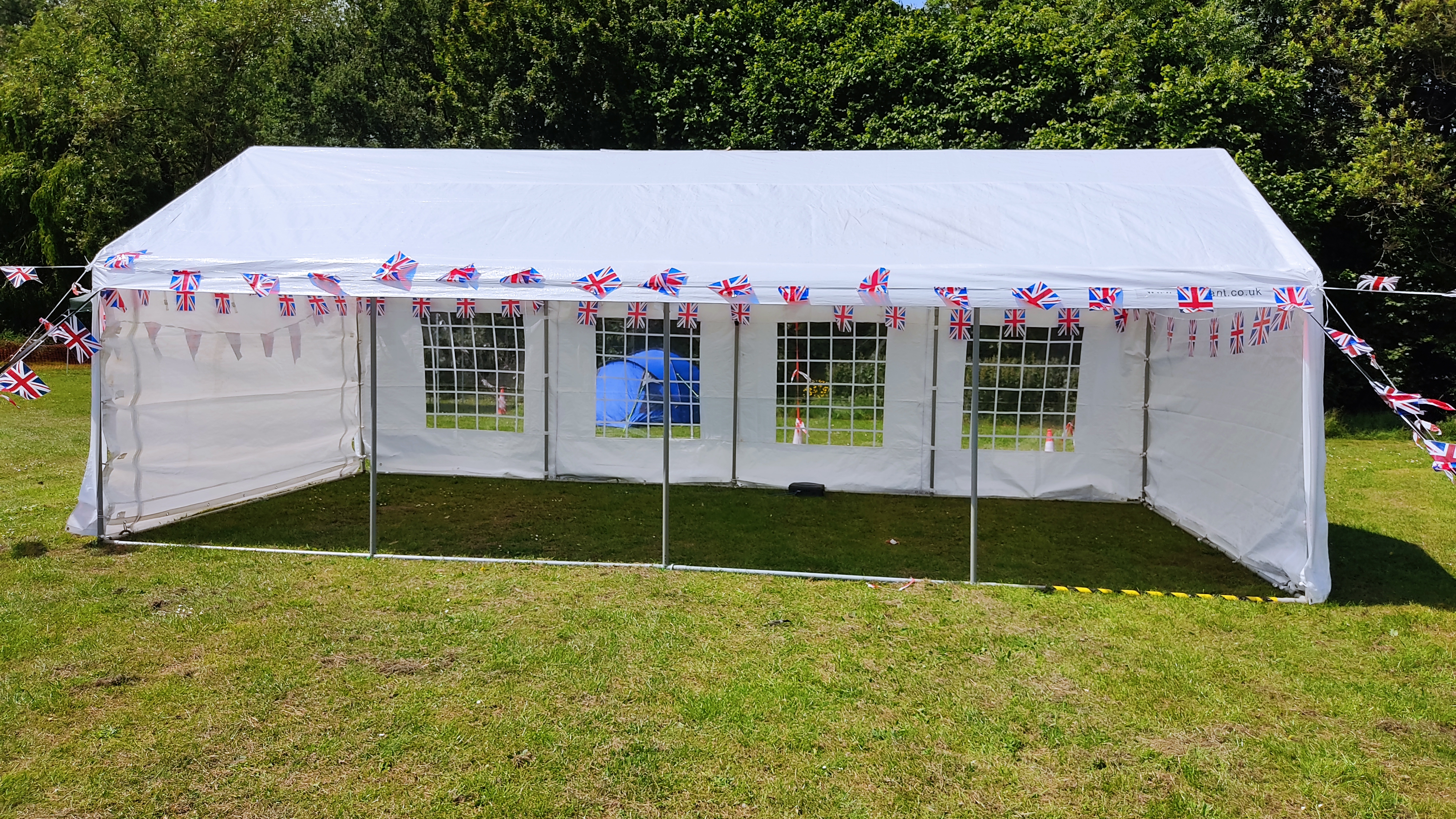 Empty tent